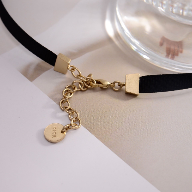 chr1st1an D10r necklaces